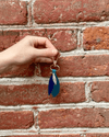 Llavero de cuero azul con mosquetón - para Ella